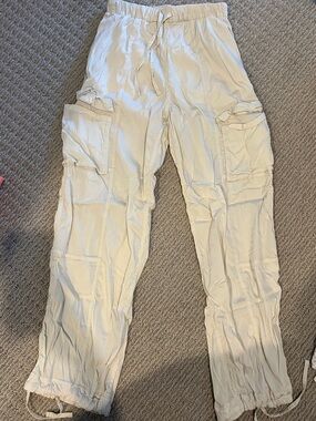 lululemon athletica Off-White Cargo Joggers